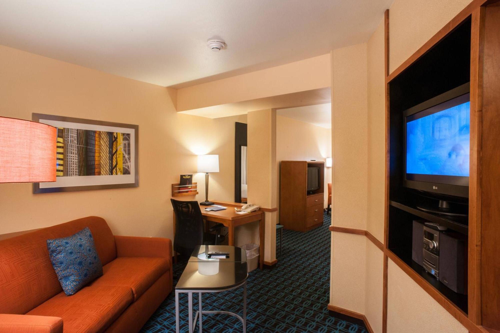 Fairfield Inn & Suites Clovis Exterior photo