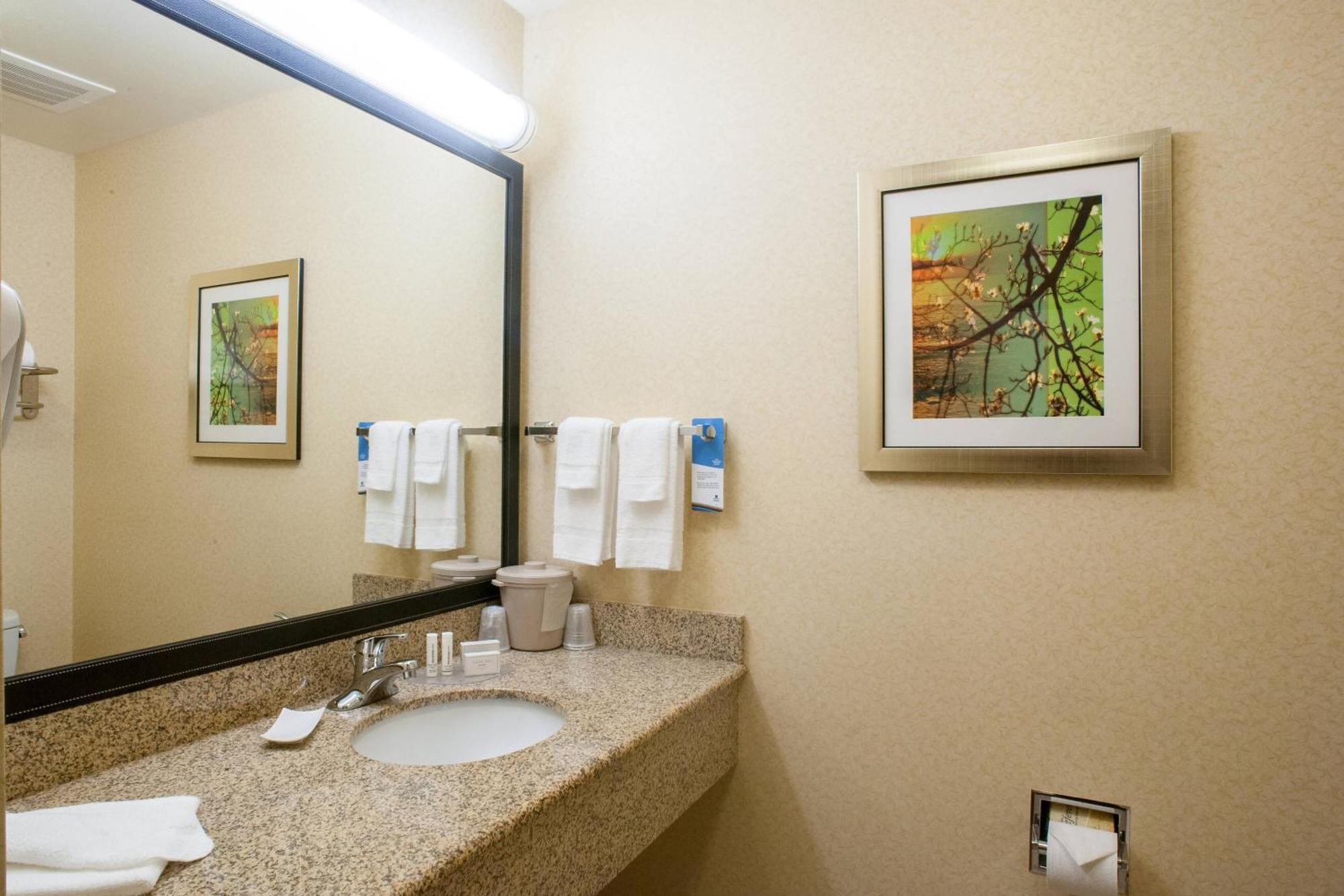 Fairfield Inn & Suites Clovis Exterior photo